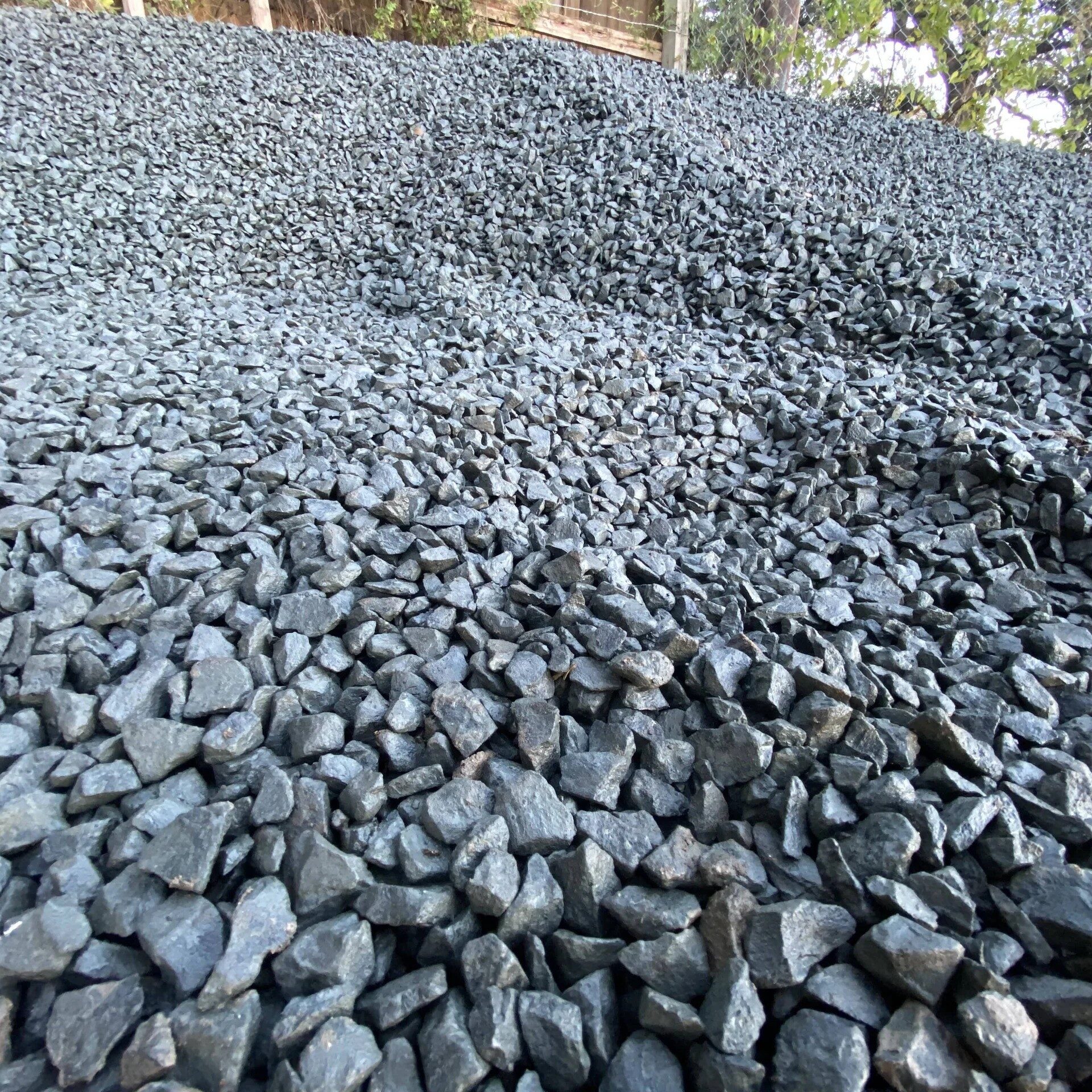 5/8" Black Star Gravel for Sale and Delivery for Pflugerville Texas