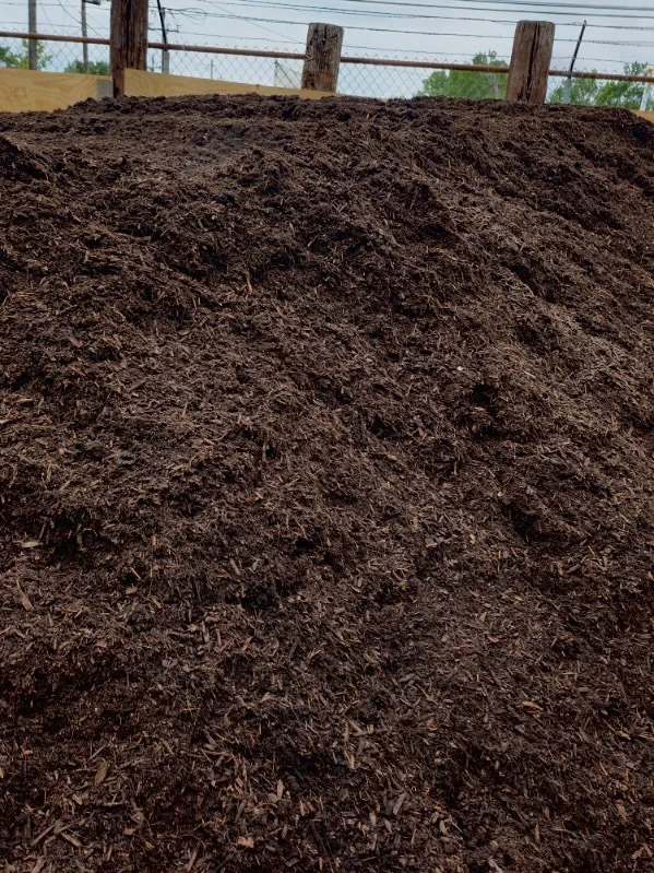 Bulk Mulch and Compost Bertram - Bertram Wholesale Landscape Supply